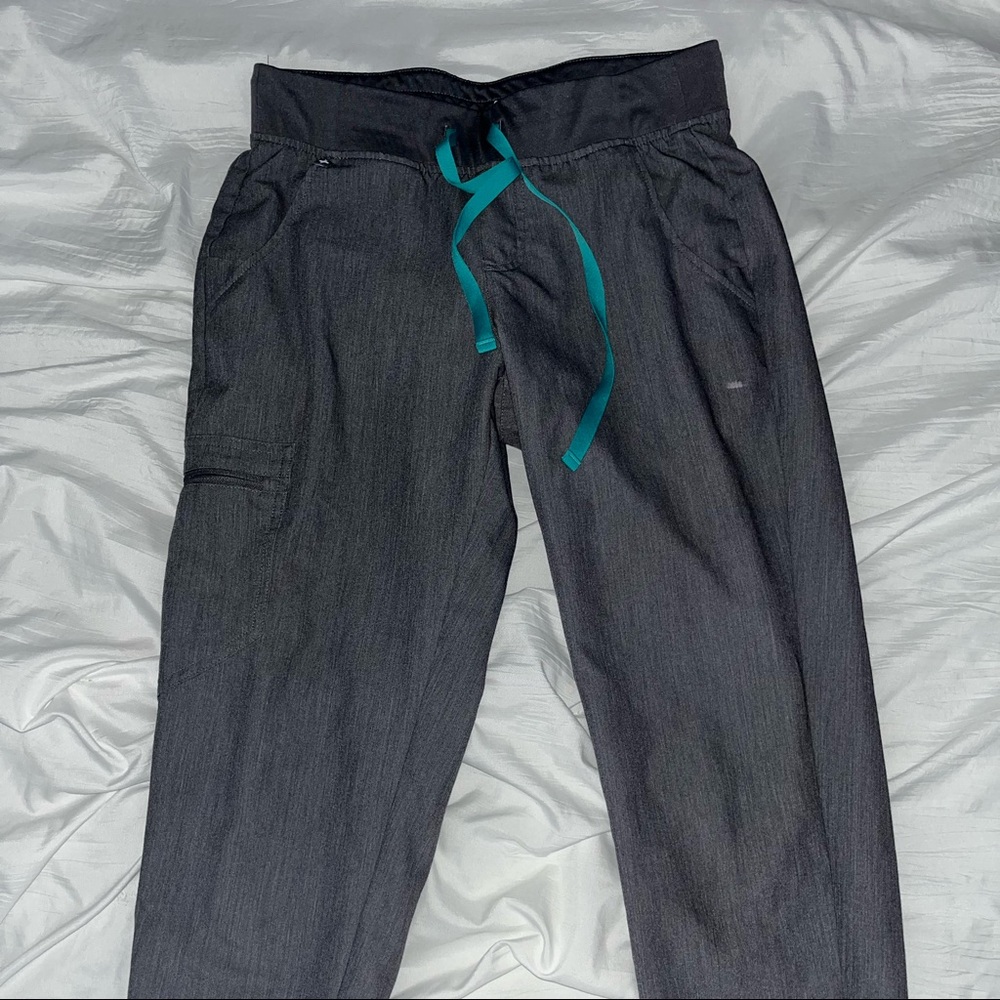 Figs Zamora joggers grey size S